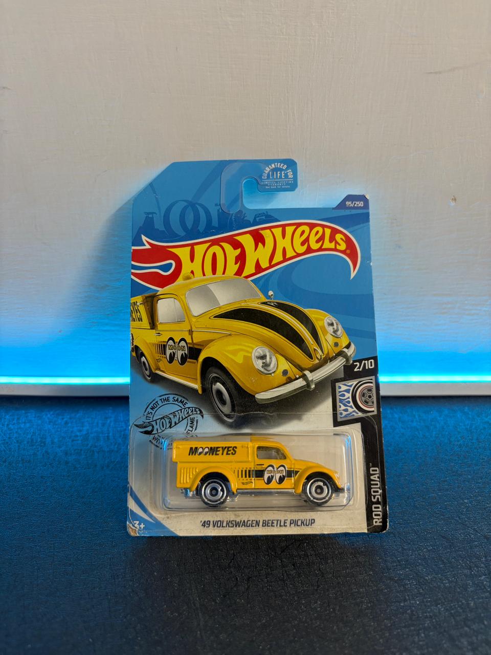 '49 Volkswagen Beetle Pickup (USA Card)