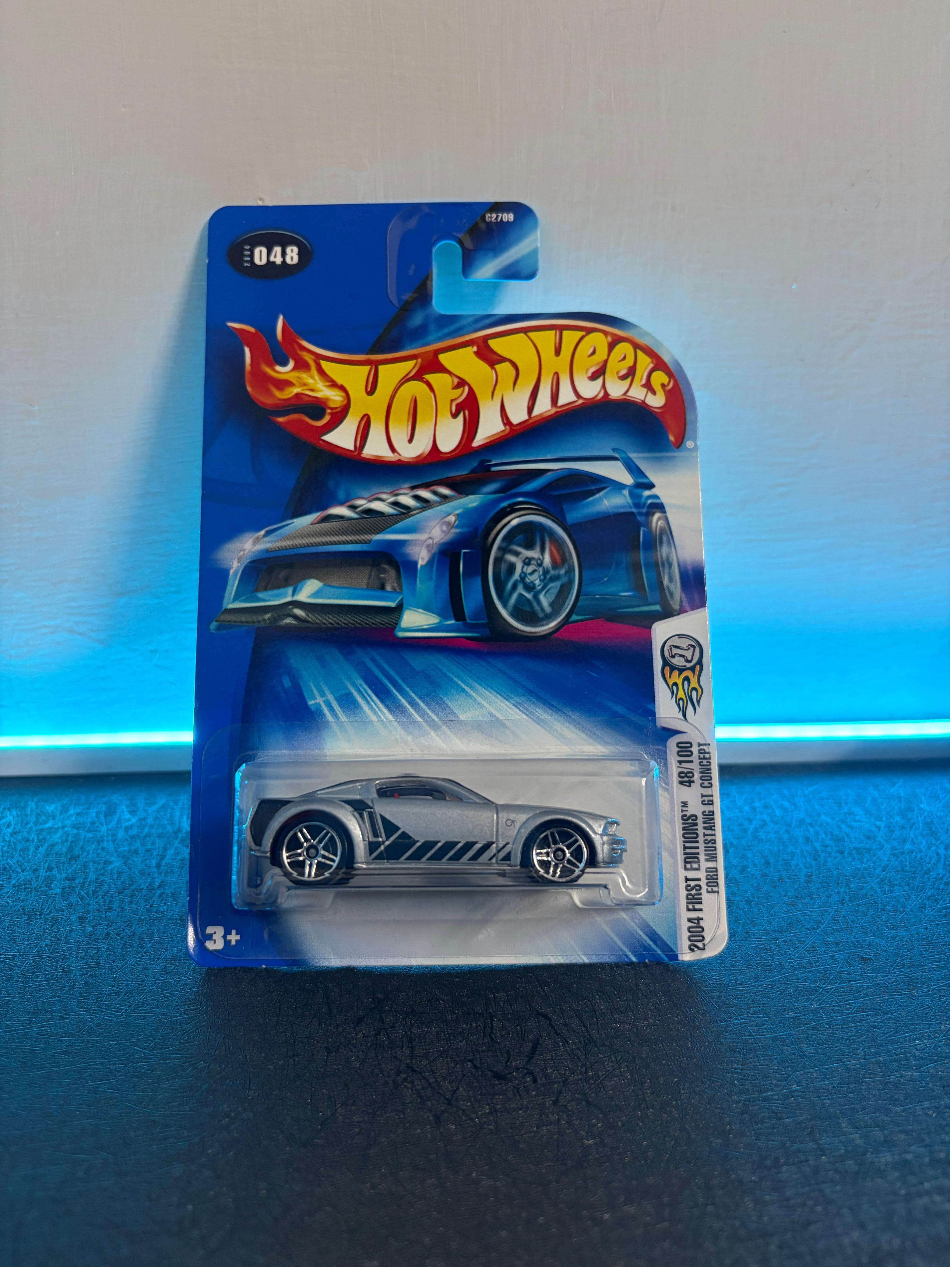 Ford Mustang GT Concept (2004 Card)-US Imported Card