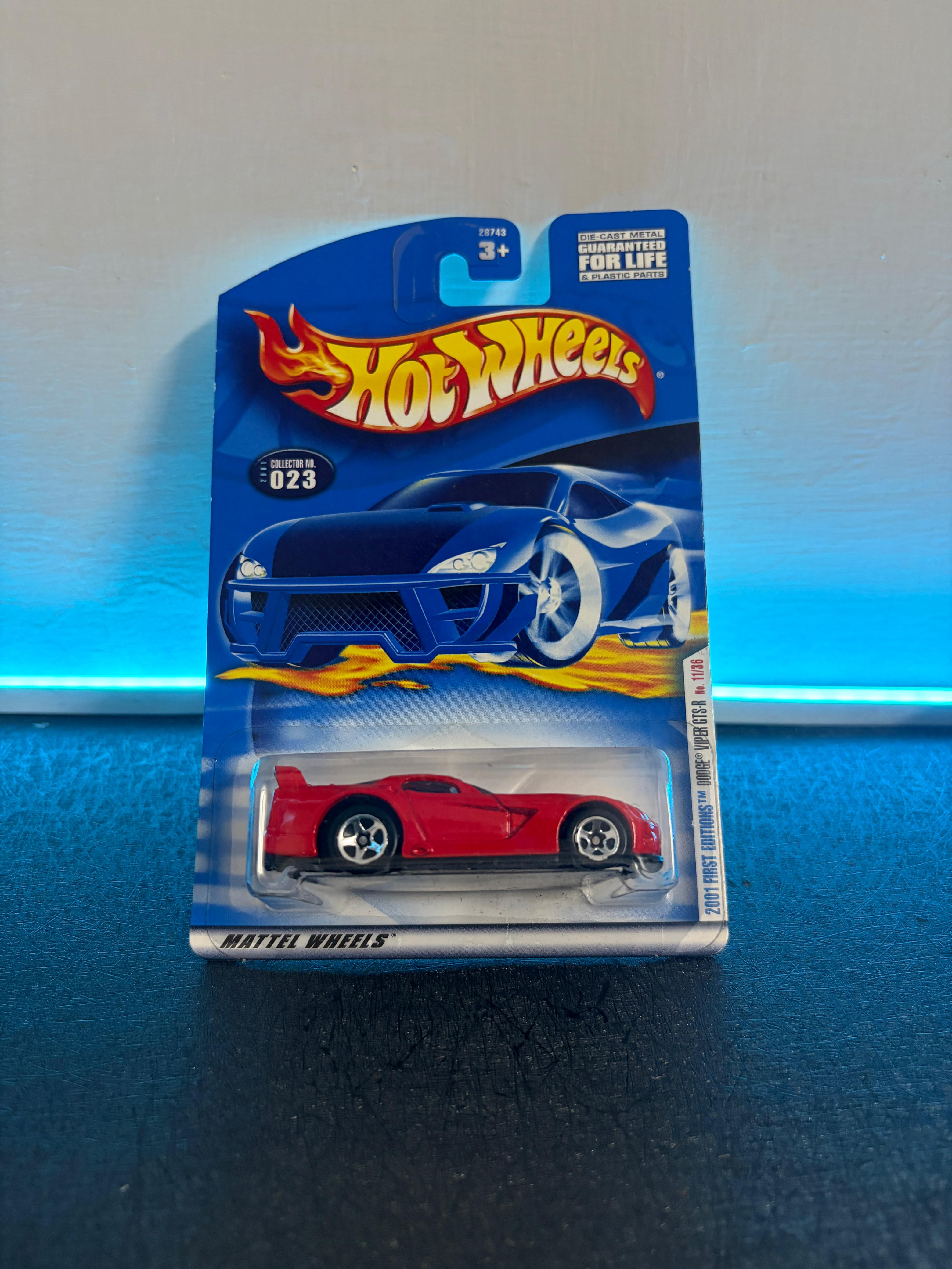 Dodge Viper GTS-R (2001 Card)- US Imported Card