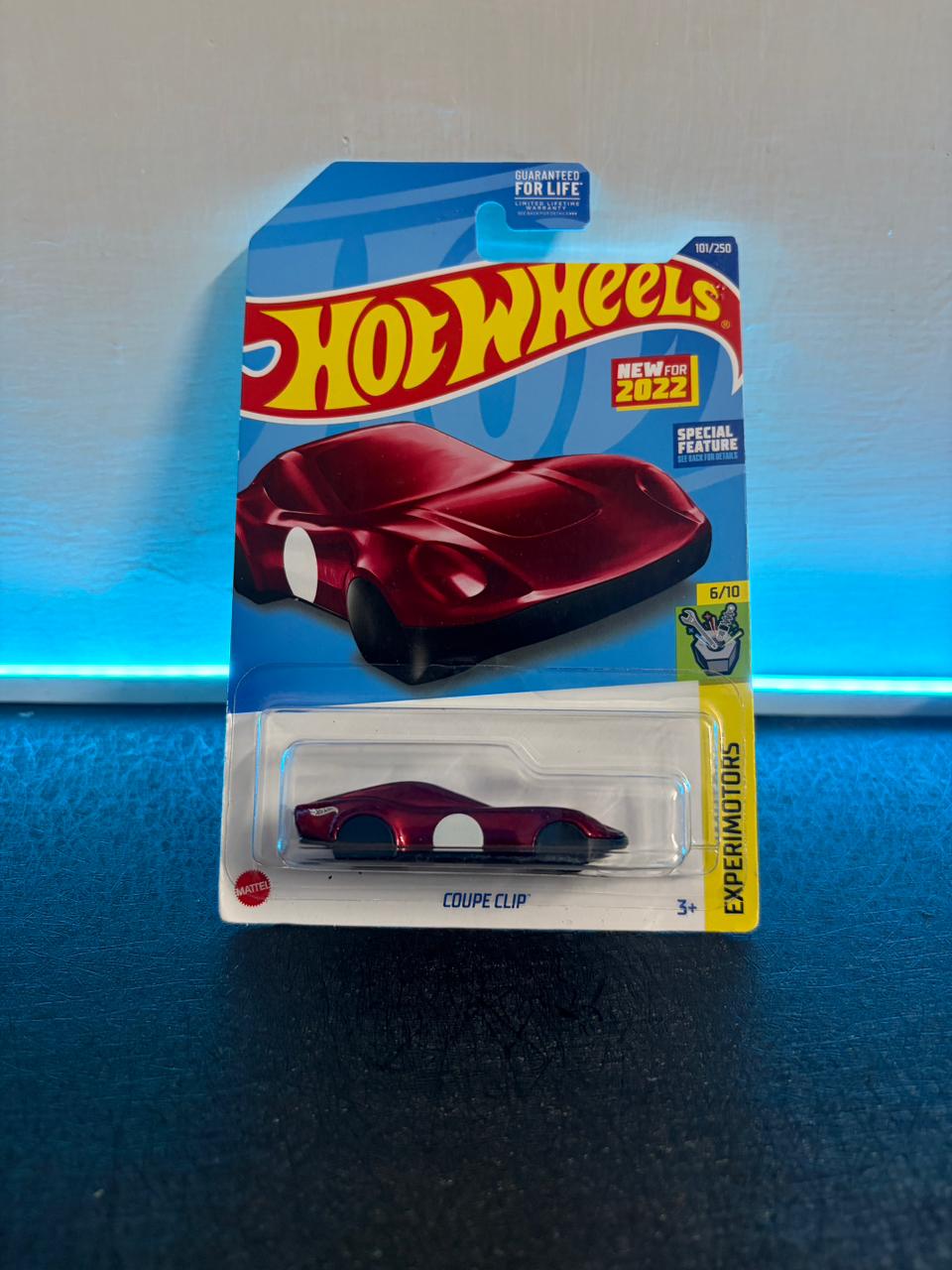 Coupe Clip (Red)-US Imported Card