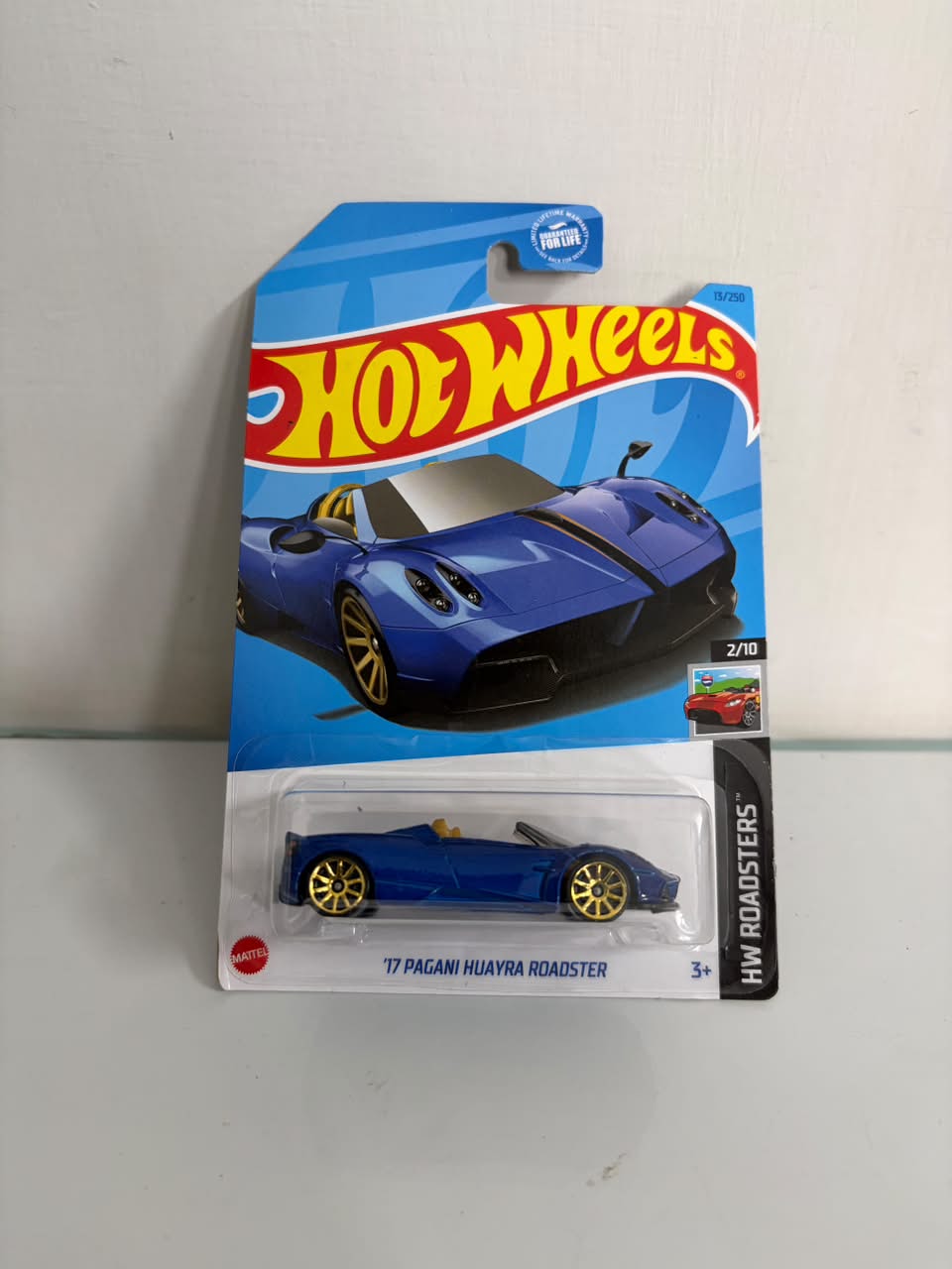 '17 Pagani Huayra Roadster-US Imported Card